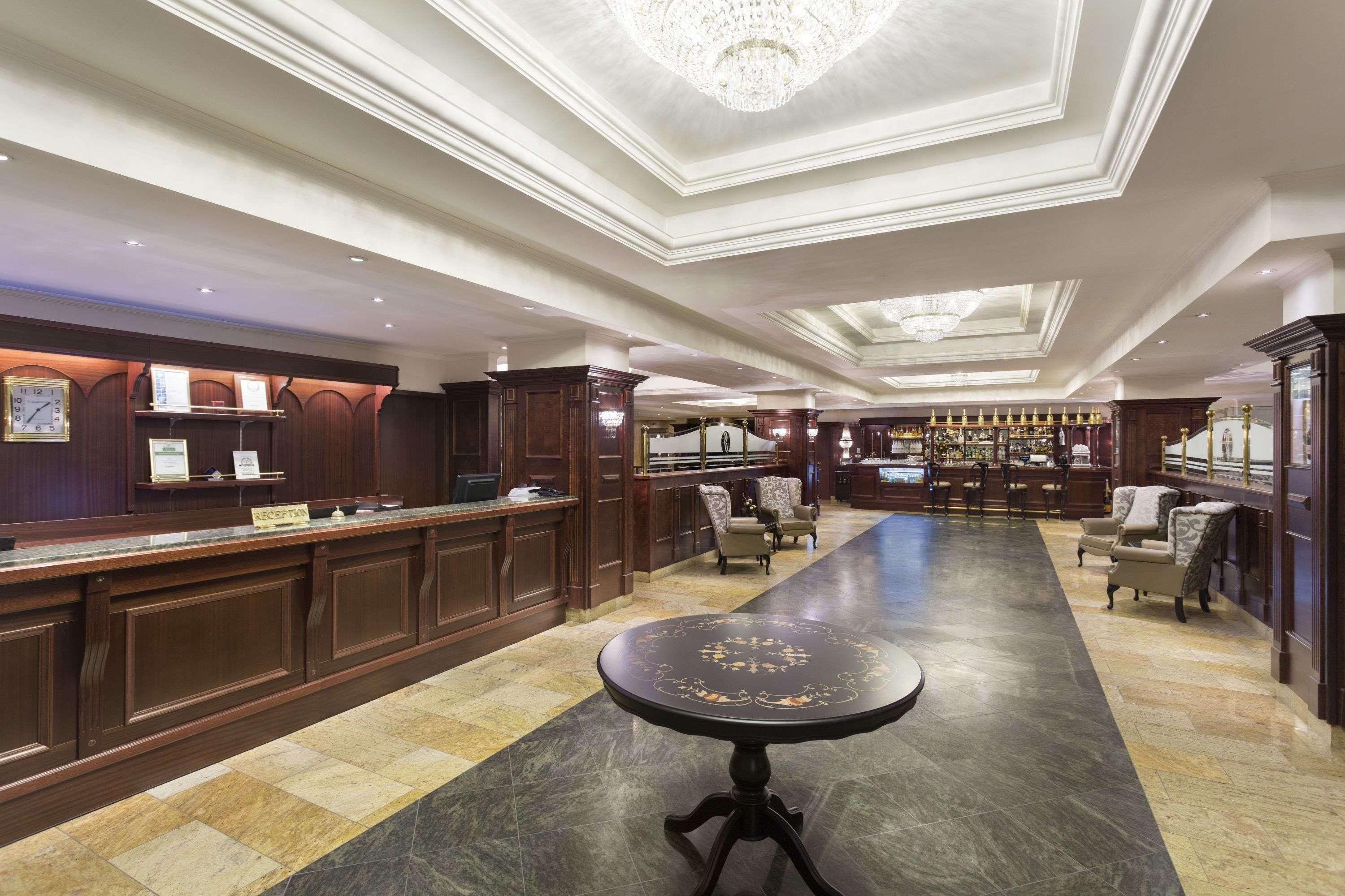 Ramada Hotel & Suites By Wyndham Bucharest North Exteriér fotografie